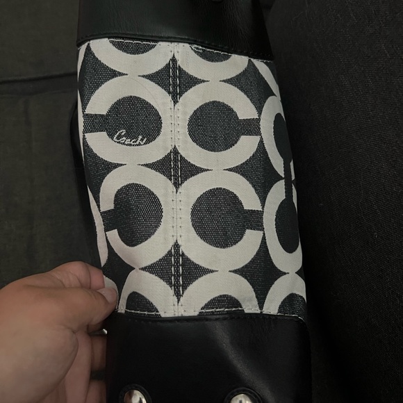 Coach Handbag - Picture 7 of 11
